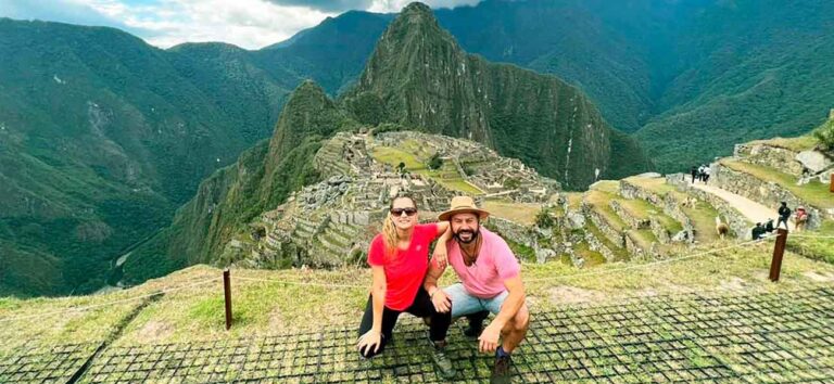 machu-picchu-trail-trekking-tour-01