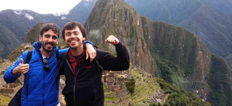 machu-picchu-trail-trekking-tour-02